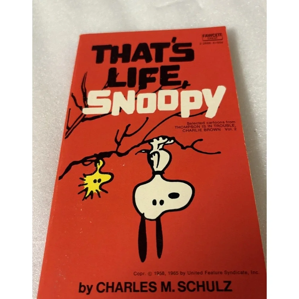 That's Life Snoopy Charles M Schulz Peanuts Vintage Fawcett Paperback 1st Print